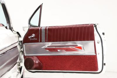 1962 Oldsmobile Starfire