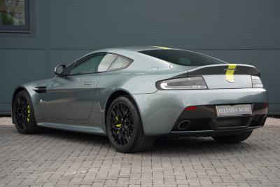2017 Aston Martin V12 Vantage