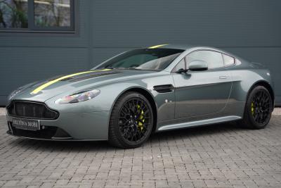 2017 Aston Martin V12 Vantage