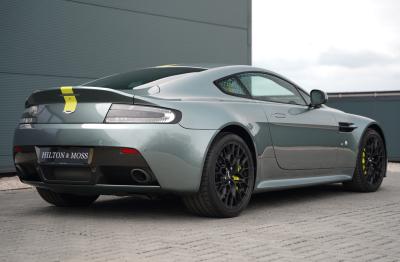 2017 Aston Martin V12 Vantage