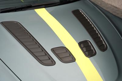 2017 Aston Martin V12 Vantage