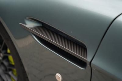 2017 Aston Martin V12 Vantage