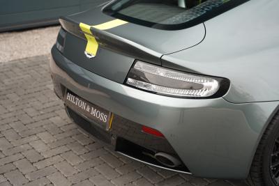 2017 Aston Martin V12 Vantage
