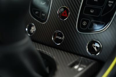 2017 Aston Martin V12 Vantage