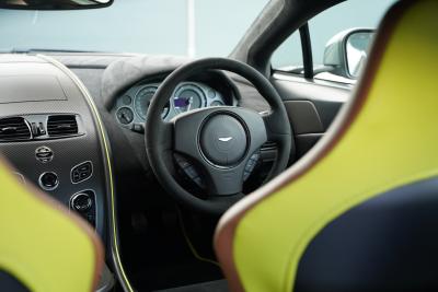 2017 Aston Martin V12 Vantage