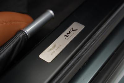 2017 Aston Martin V12 Vantage