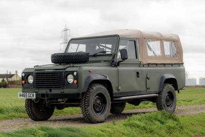1991 Land Rover Defender 110 Soft Top
