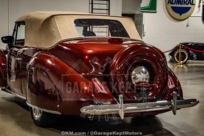 1940 Lincoln Zephyr