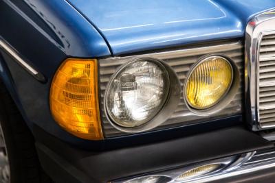 1984 Mercedes - Benz 300 CD