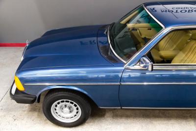 1984 Mercedes - Benz 300 CD