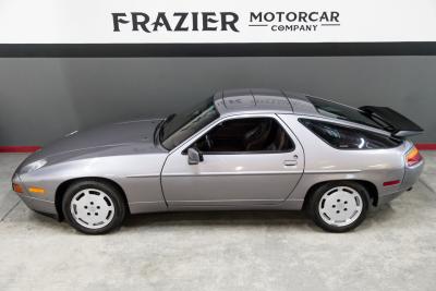 1987 Porsche 928 S4