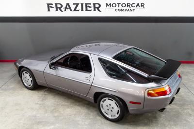 1987 Porsche 928 S4