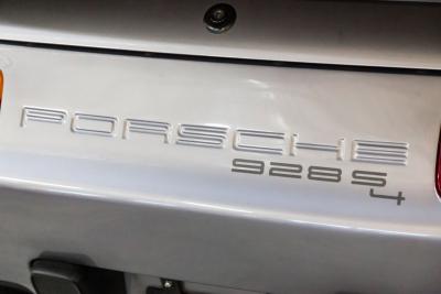 1987 Porsche 928 S4