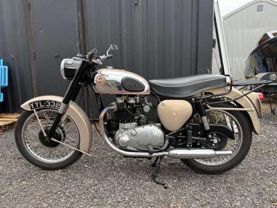 1960 BSA A10 GOLDEN FLASH