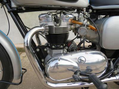1960 Triumph T120R BONNEVILLE