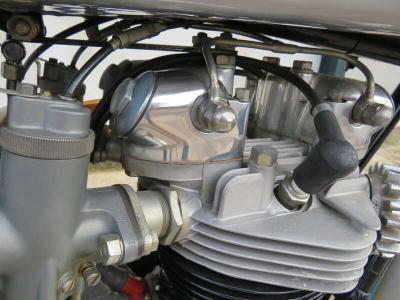 1960 Triumph T120R BONNEVILLE