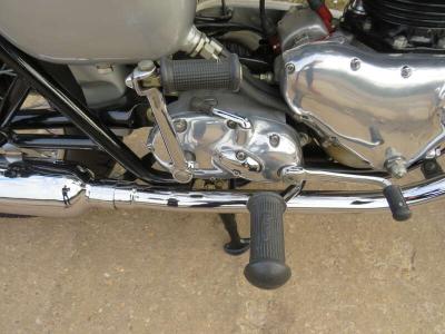 1960 Triumph T120R BONNEVILLE