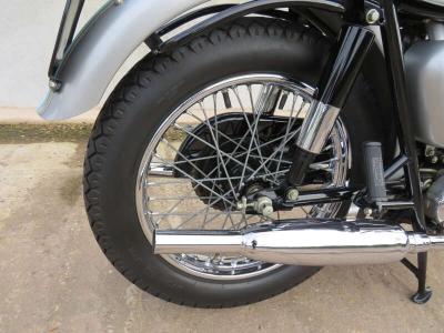 1960 Triumph T120R BONNEVILLE