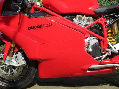 2005 Ducati 749R