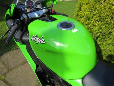 2001 Kawasaki XZ-7R P5 NINJA