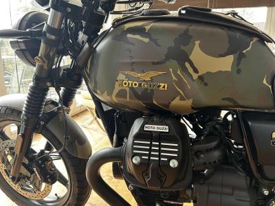 2023 Moto Guzzi V7 GUCCI PALACE