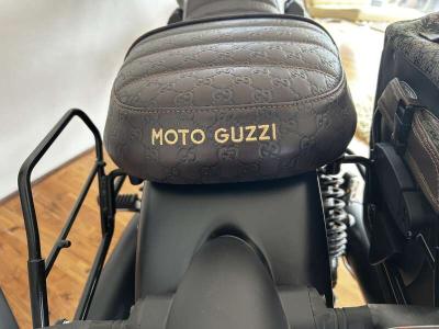 2023 Moto Guzzi V7 GUCCI PALACE
