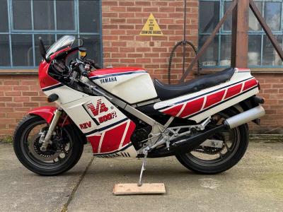1984 Yamaha RZV500R