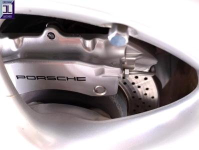 1998 Porsche 996 CARRERA 4