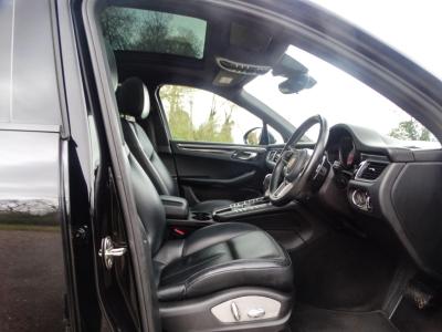 2018 Porsche 3.0 TD V6 S SUV 5dr Diesel PDK 4WD Euro 6 (s/s) (258 ps)