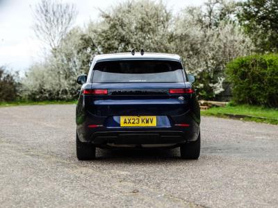 2023 Land Rover 3.0 D300 MHEV Dynamic SE Auto 4WD Euro 6 (s/s) 5dr