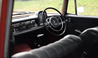 1967 Mercedes - Benz 220B Fintail