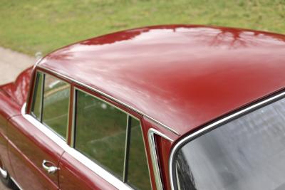 1967 Mercedes - Benz 220B Fintail