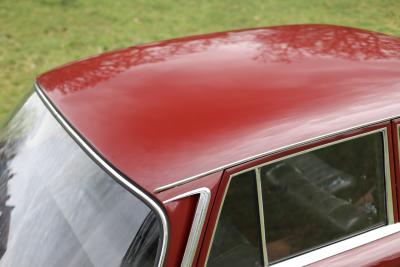 1967 Mercedes - Benz 220B Fintail