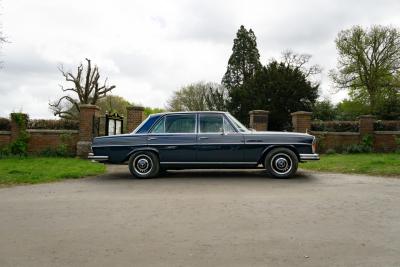 1968 Mercedes - Benz 280 SEL