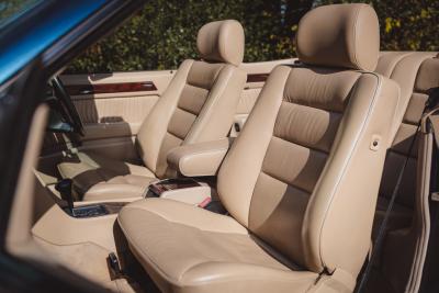 1995 Mercedes - Benz E220 Cabriolet