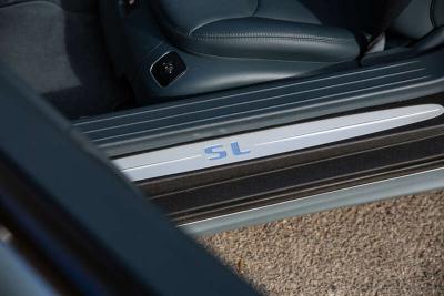 2003 Mercedes - Benz SL500 R230