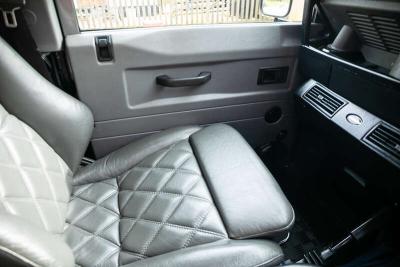 1998 Land Rover DEFENDER 50TH ANNIVERSARY OVERFINCH 570 HSI