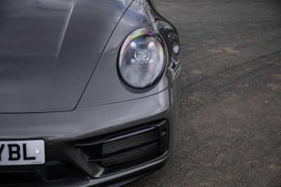 2022 Porsche 911 CARRERA GTS
