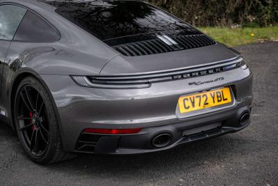 2022 Porsche 911 CARRERA GTS