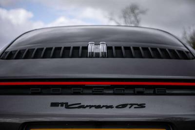 2022 Porsche 911 CARRERA GTS