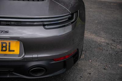 2022 Porsche 911 CARRERA GTS