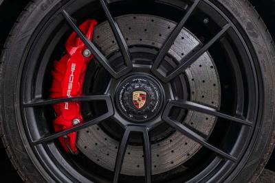 2022 Porsche 911 CARRERA GTS