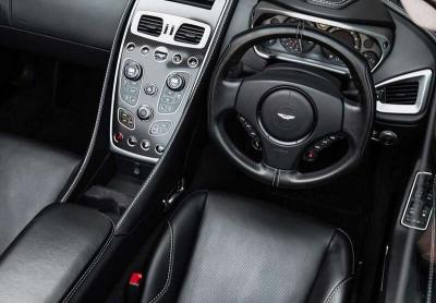 2014 Aston Martin VANQUISH VOLANTE