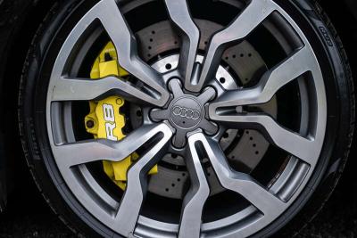 2011 Audi R8 SPYDER QUATTRO V10 MANUAL