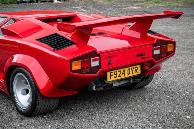 1988 Lamborghini COUNTACH 5000 QUATTROVALVOLE 88.5 UK RHD