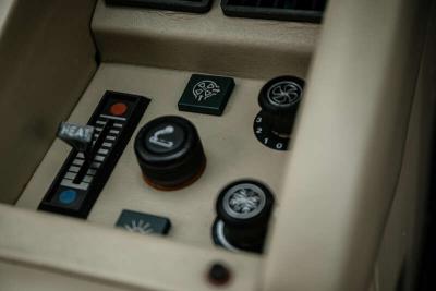 1988 Lamborghini COUNTACH 5000 QUATTROVALVOLE 88.5 UK RHD