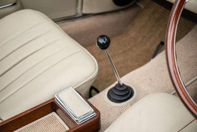 1970 Mercedes - Benz 280SL PAGODA 5 SPEED MANUAL