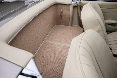 1970 Mercedes - Benz 280SL PAGODA 5 SPEED MANUAL