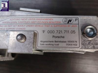 1998 Porsche 996 CARRERA 4