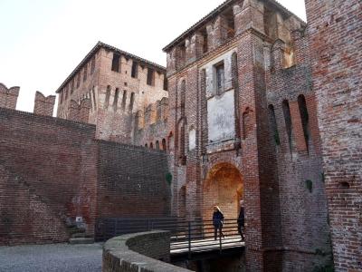 1966 Aston Martin DB6